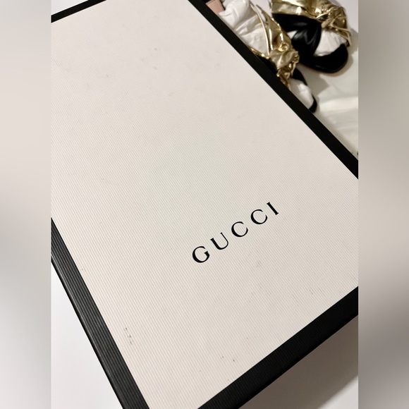 NEW, Authentic Gucci Slingback Kitten-Heel Sandals in Black and Gold - Picture 12 of 13